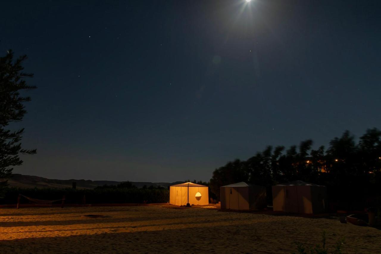 Northern Lake Lodge Izbat Ilyas Esterno foto
